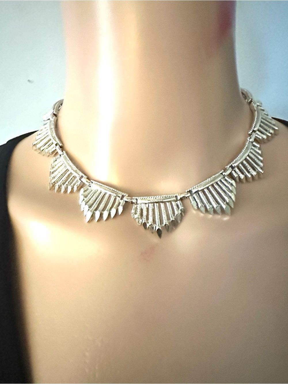 Vintage Coro silver tone spike and spear collar necklace